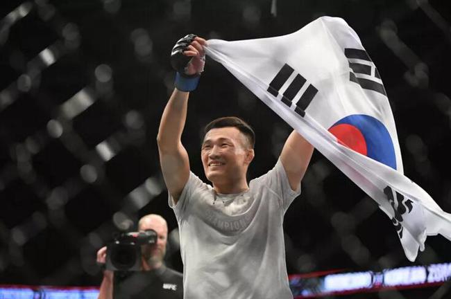 开云体育-韩国队轻取印尼队，黄鸭组合高光表现的简单介绍