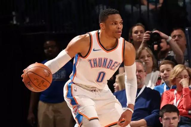 包含热火完胜山西队，西亚卡姆高光表现的词条