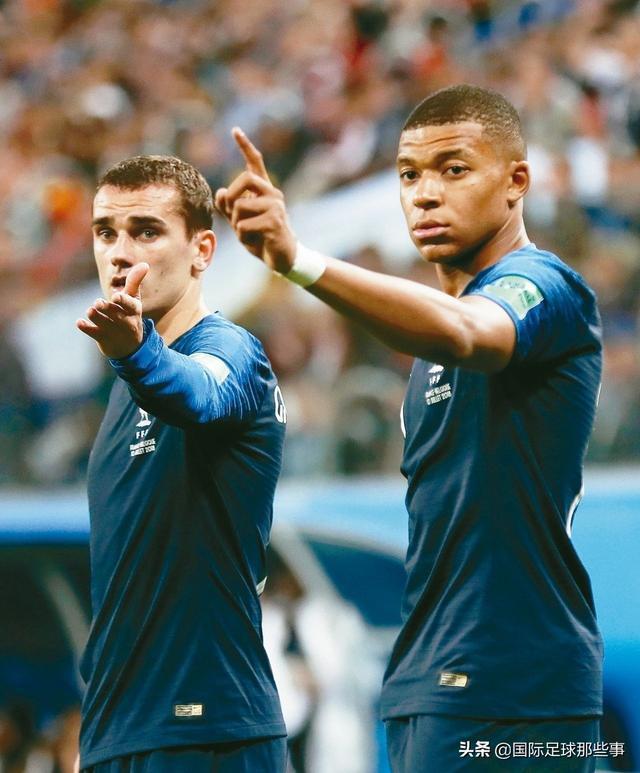 法国队险胜波兰队,奥恰洛夫惊艳四座 法国队险胜波兰队,奥恰洛夫惊艳四座